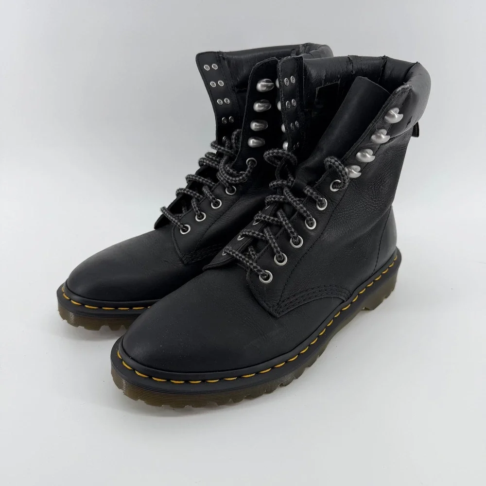 Dr. Martens Padten Combat Boots Mens 9 Womens 10 Black Leather Padded Collar